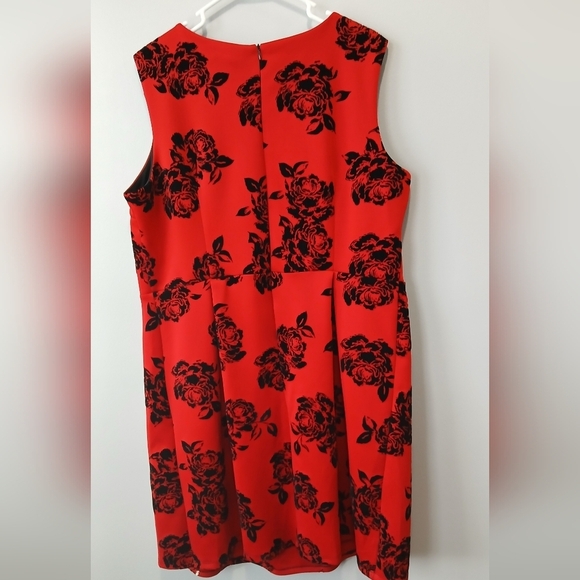 Enfocus Dark Romantic Goth Raised Velvet Rose Dress Womens Size 20W - Picture 6 of 7